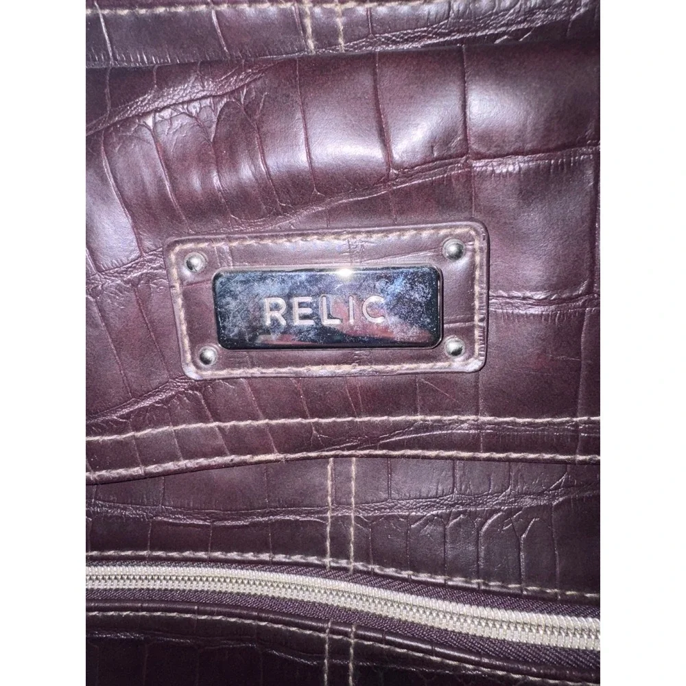 Relic Brown Crocodile Embossed Faux Leather Crossbody Bag Messenger Purse